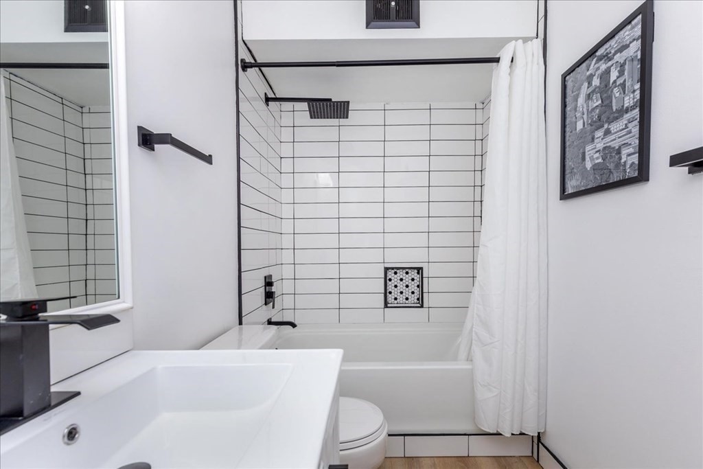 60 Rantoul Street, Unit 115N Beverly, MA 01915 - Photo 25 of 39 Gallery Image 25