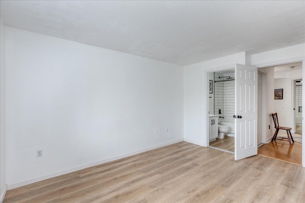 60 Rantoul Street, Unit 115N Beverly, MA 01915 - Photo 26 of 39 Gallery Image 26