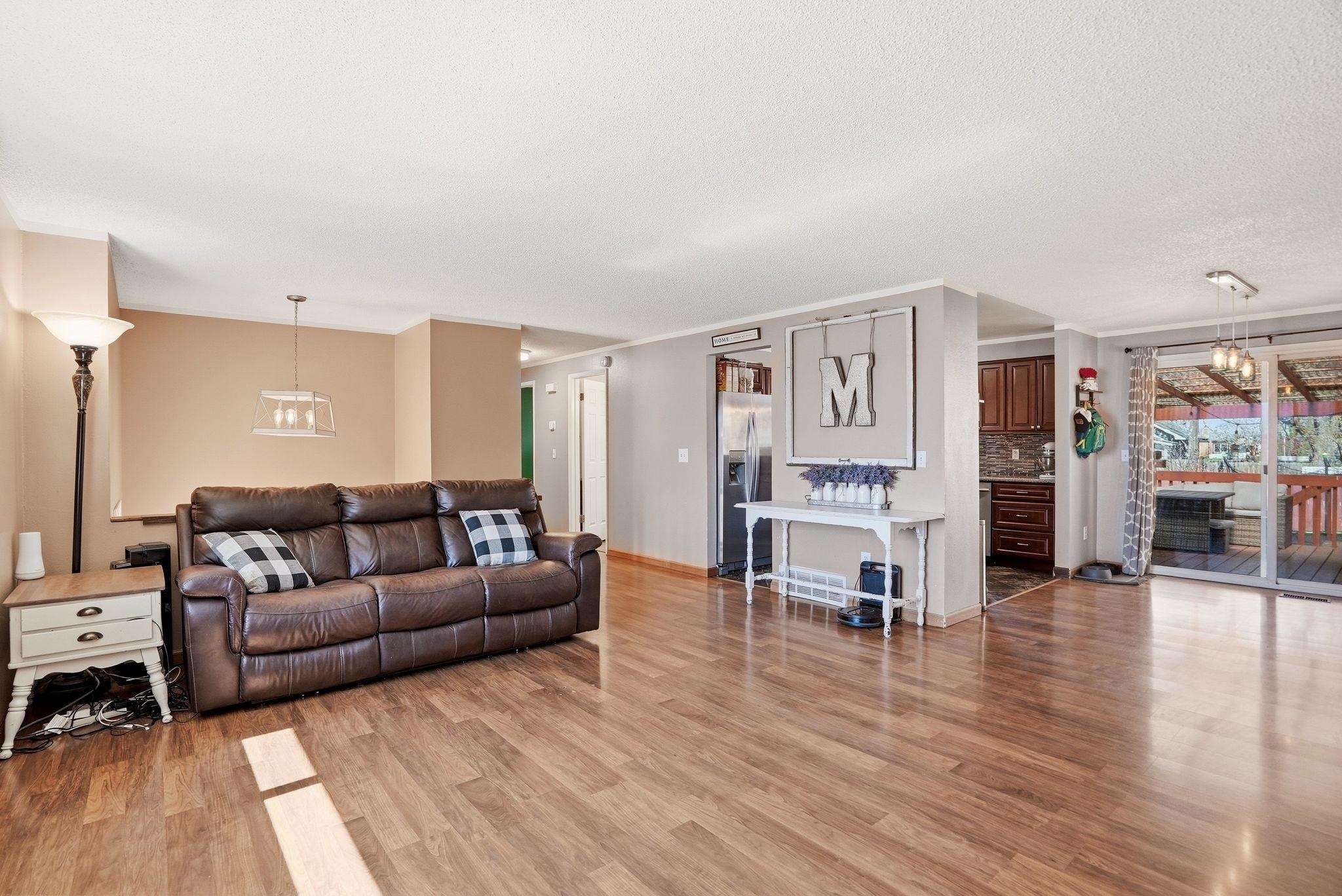 1409 East Gordon Court Spokane, WA 99207 - Photo 7 of 32