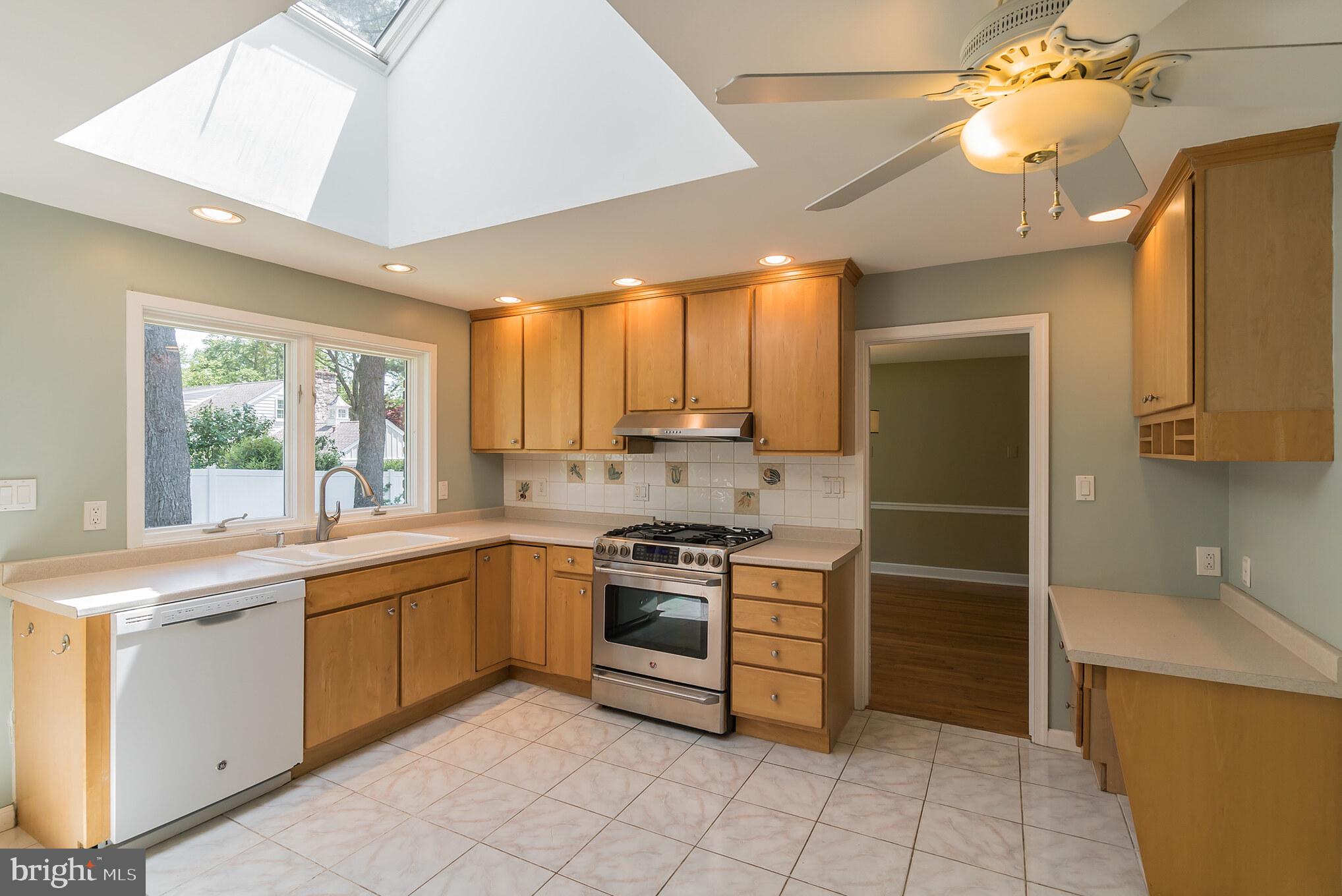 200 Berwind Road Wayne, PA 19087 - Photo 19 of 38