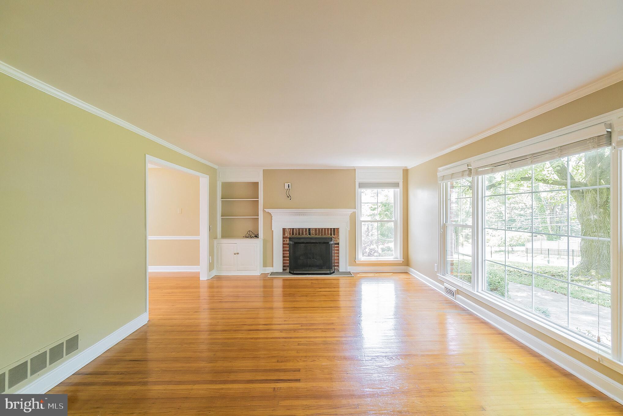 200 Berwind Road Wayne, PA 19087 - Photo 5 of 38 Living Room