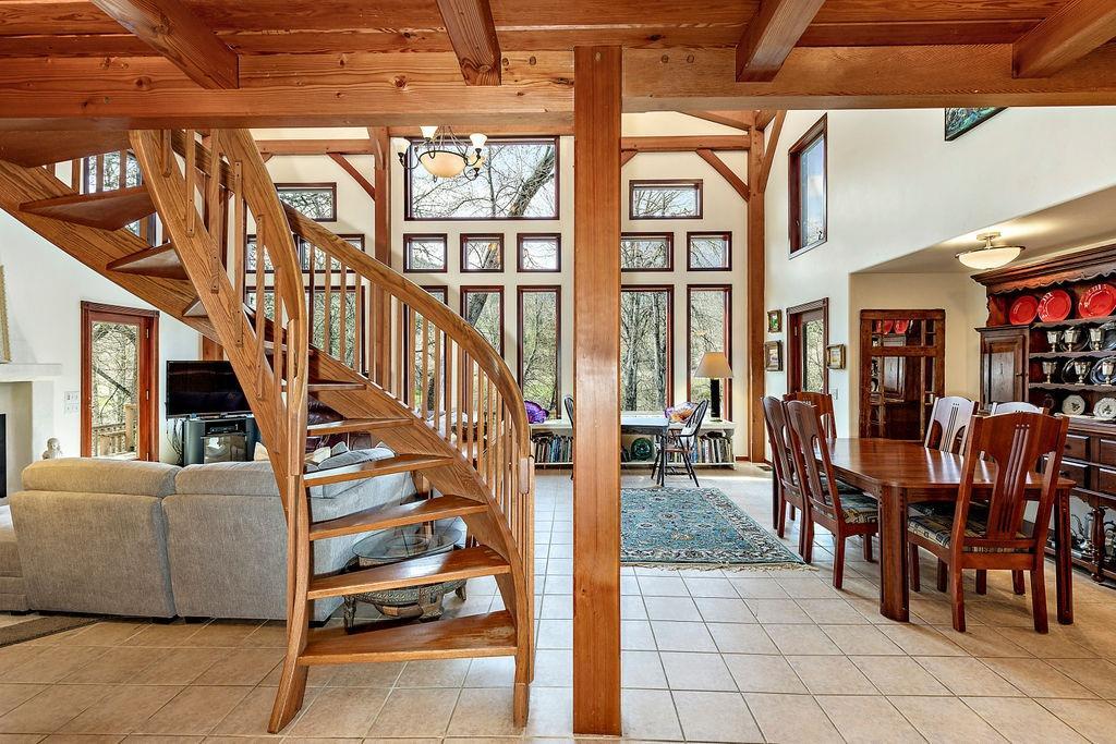2076 Upper Applegate Road Jacksonville, OR 97530 - Photo 10 of 35 a view of entryway and hall with dining room