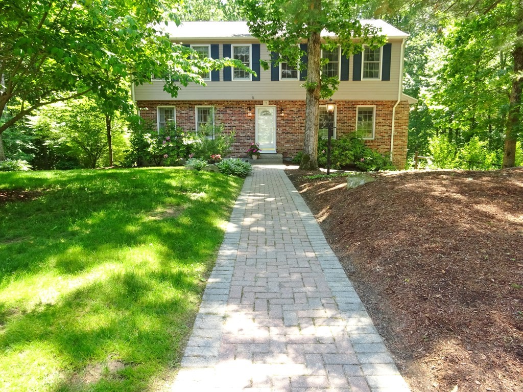 34 Alexander Road Hopkinton, MA 01748 - Photo 1 of 33 Gallery Image 1