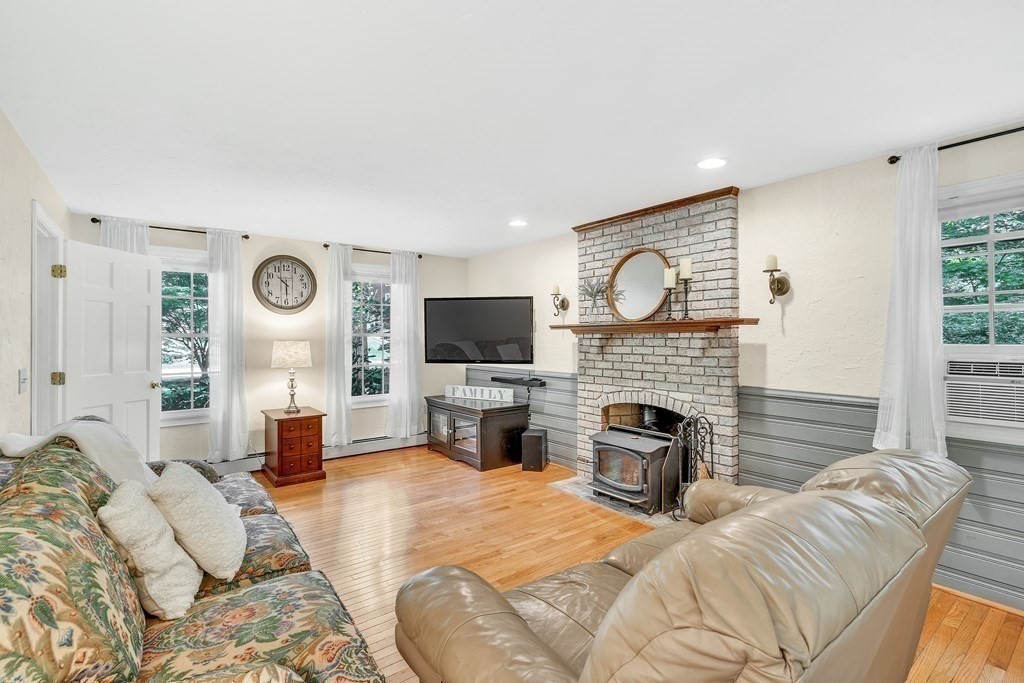 34 Alexander Road Hopkinton, MA 01748 - Photo 17 of 33 Gallery Image 17
