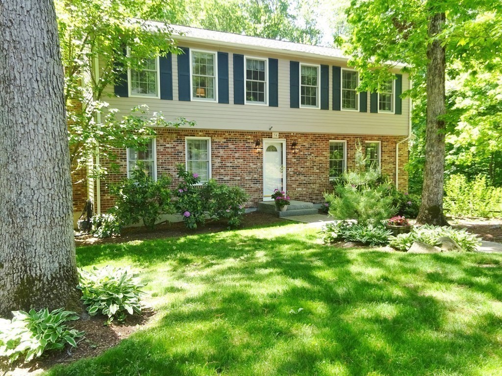 34 Alexander Road Hopkinton, MA 01748 - Photo 3 of 33 Gallery Image 3