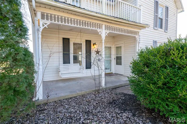 $265,000 | 5646 Olive Street, Tebbetts, MO 65080