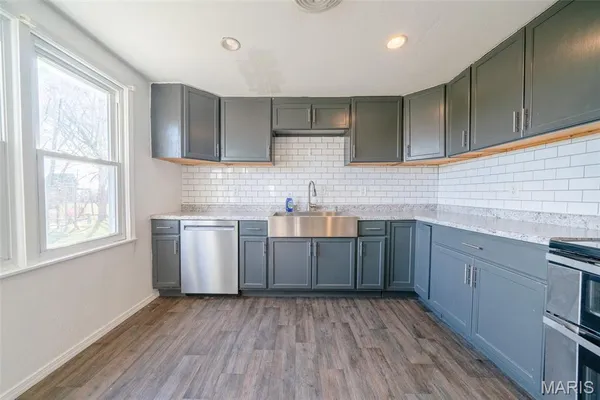 $249,000 | 5646 Olive Street, Tebbetts, MO 65080