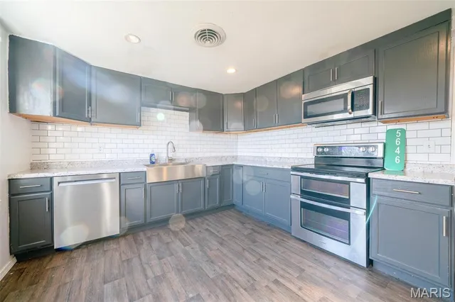 $265,000 | 5646 Olive Street, Tebbetts, MO 65080