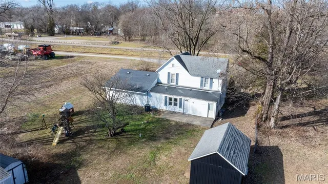 $265,000 | 5646 Olive Street, Tebbetts, MO 65080