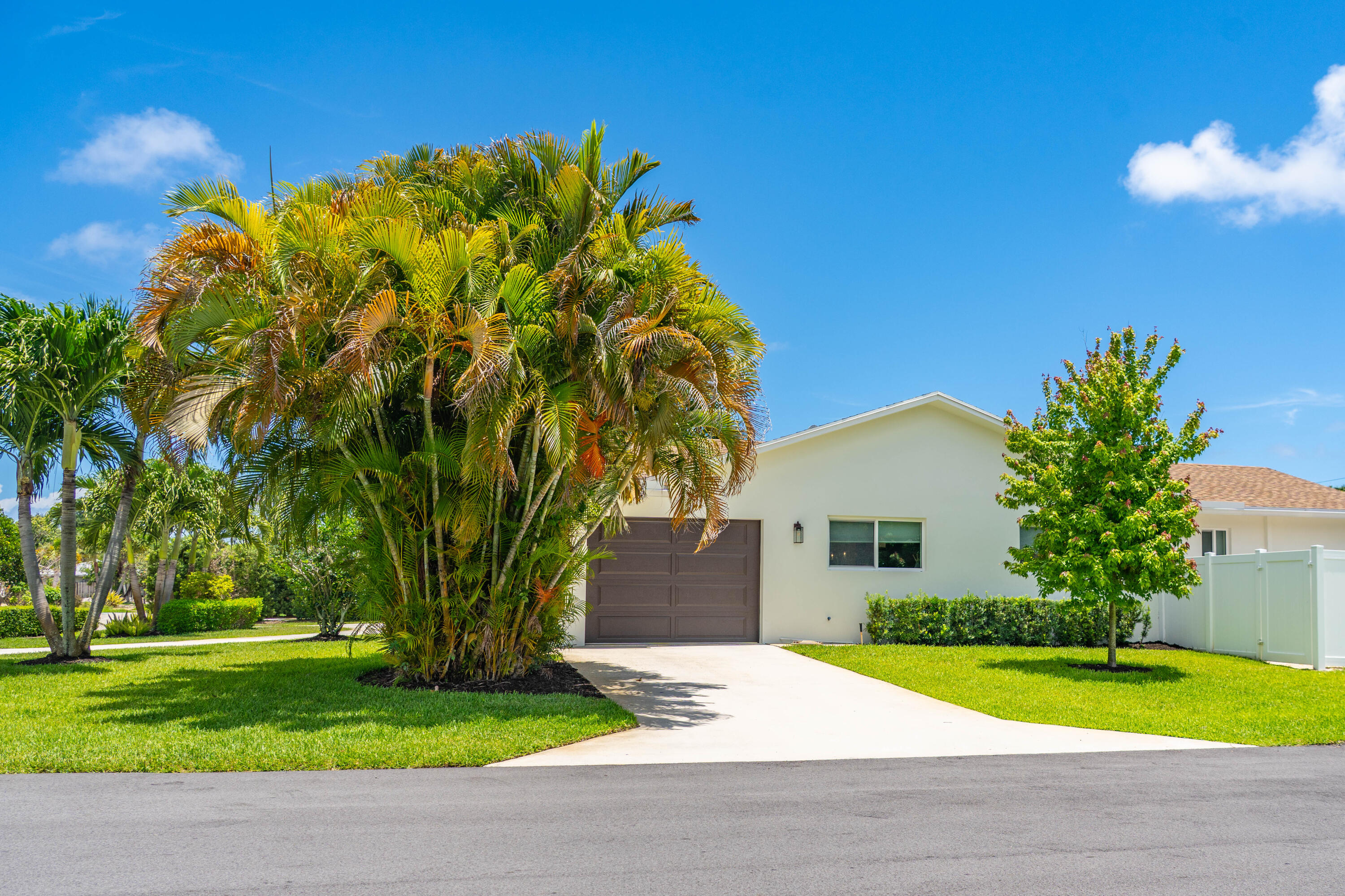 1058 Northwest 6th Drive Boca Raton, FL 33486 - Photo 74 of 94 1058 NW 6th Dr Boca-8