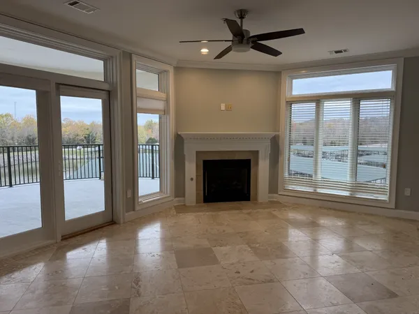 a view of livingroom with furniture