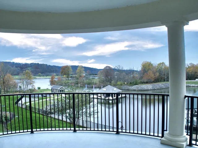 $3,200 | 400 Warioto Way, Unit 308, Ashland City, TN 37015