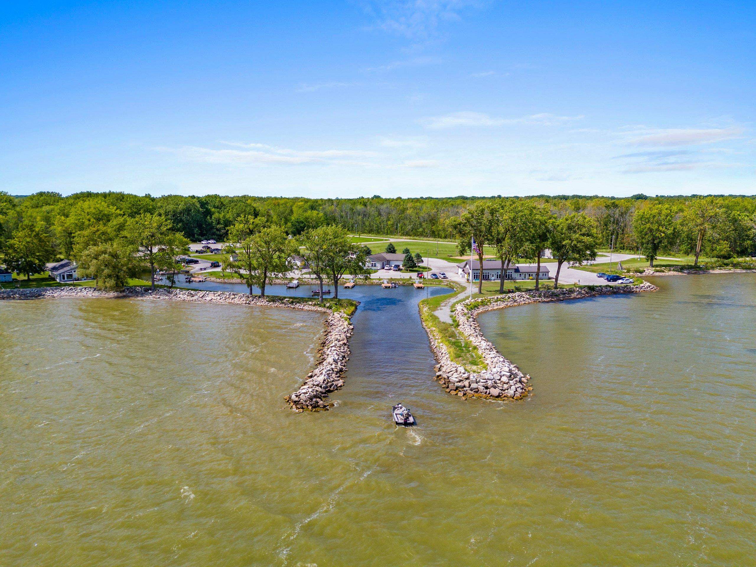Cottage Road, Unit 16 Little Suamico, WI 54141 - Photo 13 of 15 Gallery Image 13
