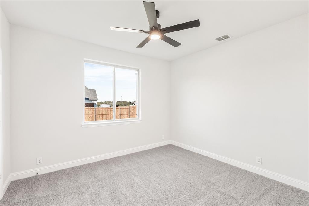 623 Crystal Lk Lane Red Oak, TX 75154 - Photo 21 of 36