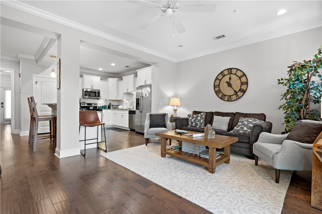 509 Mariners Circle St. Simons Island, GA 31522 - Photo 4 of 46