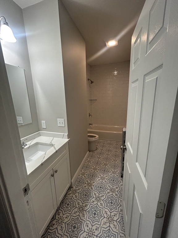 666 Metropolitan Avenue, Unit 3 Boston, MA 02136 - Photo 6 of 12