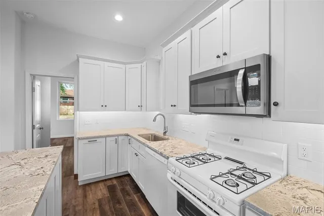 $189,900 | 6117 Alaska Avenue, St. Louis, MO 63111