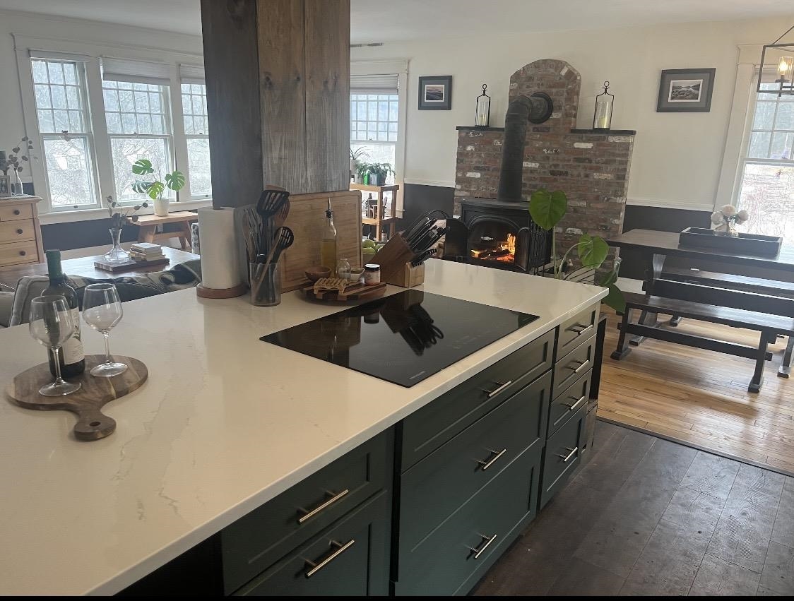 140 Prospect Street Wallingford, VT 05773 - Photo 3 of 51