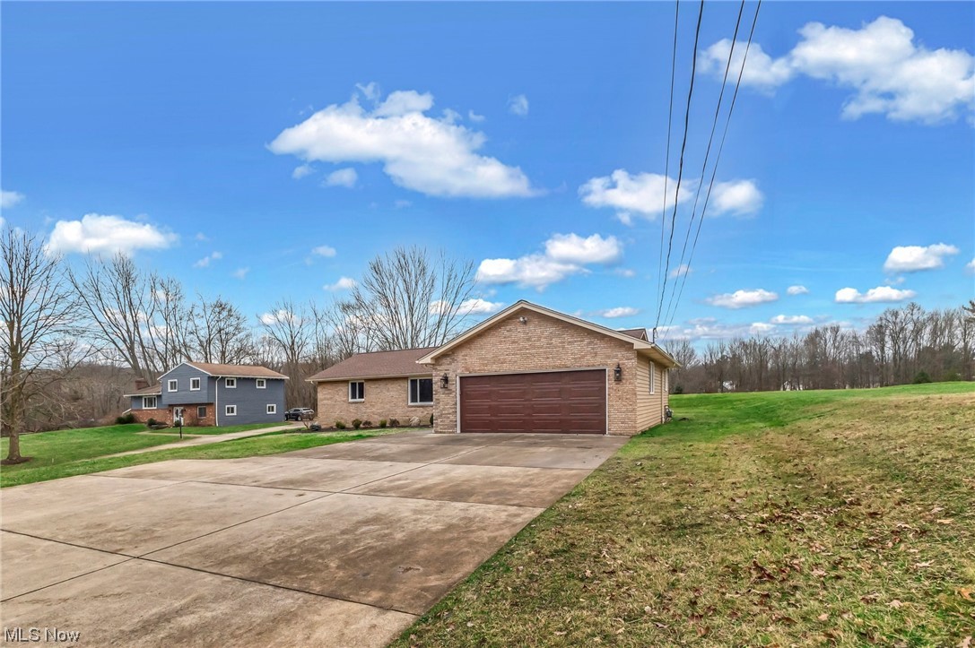 18230 Egbert Road Walton Hills, OH 44146 - Photo 1 of 34 Front view - 3 bedroom ranch on 1+ acres
