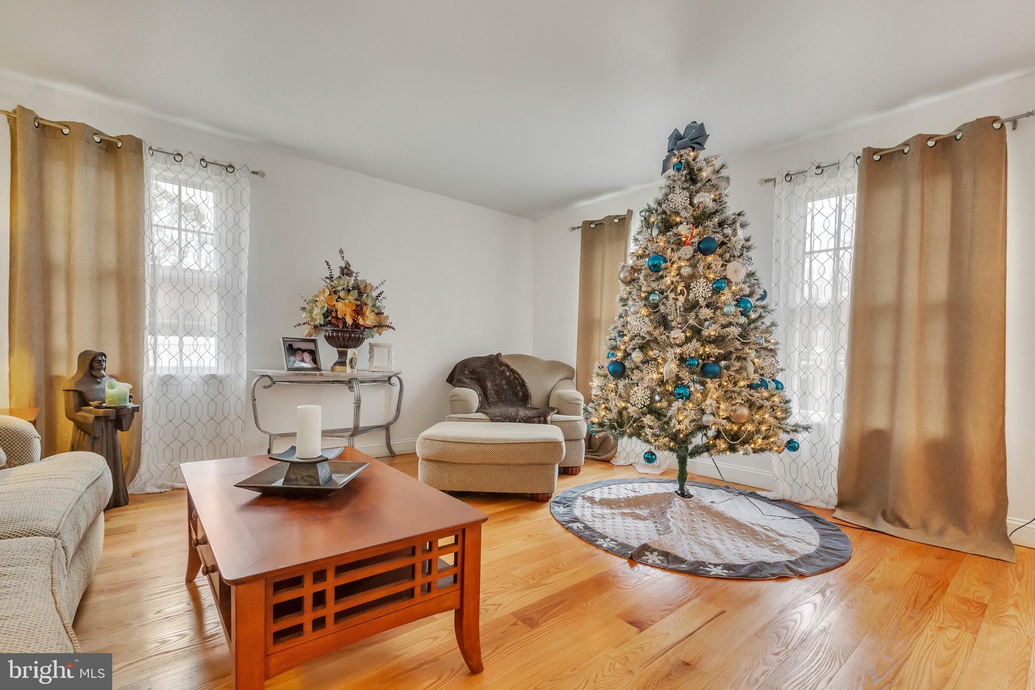 3 Bunning Drive Voorhees, NJ 08043 - Photo 5 of 31 a living room with furniture and a window