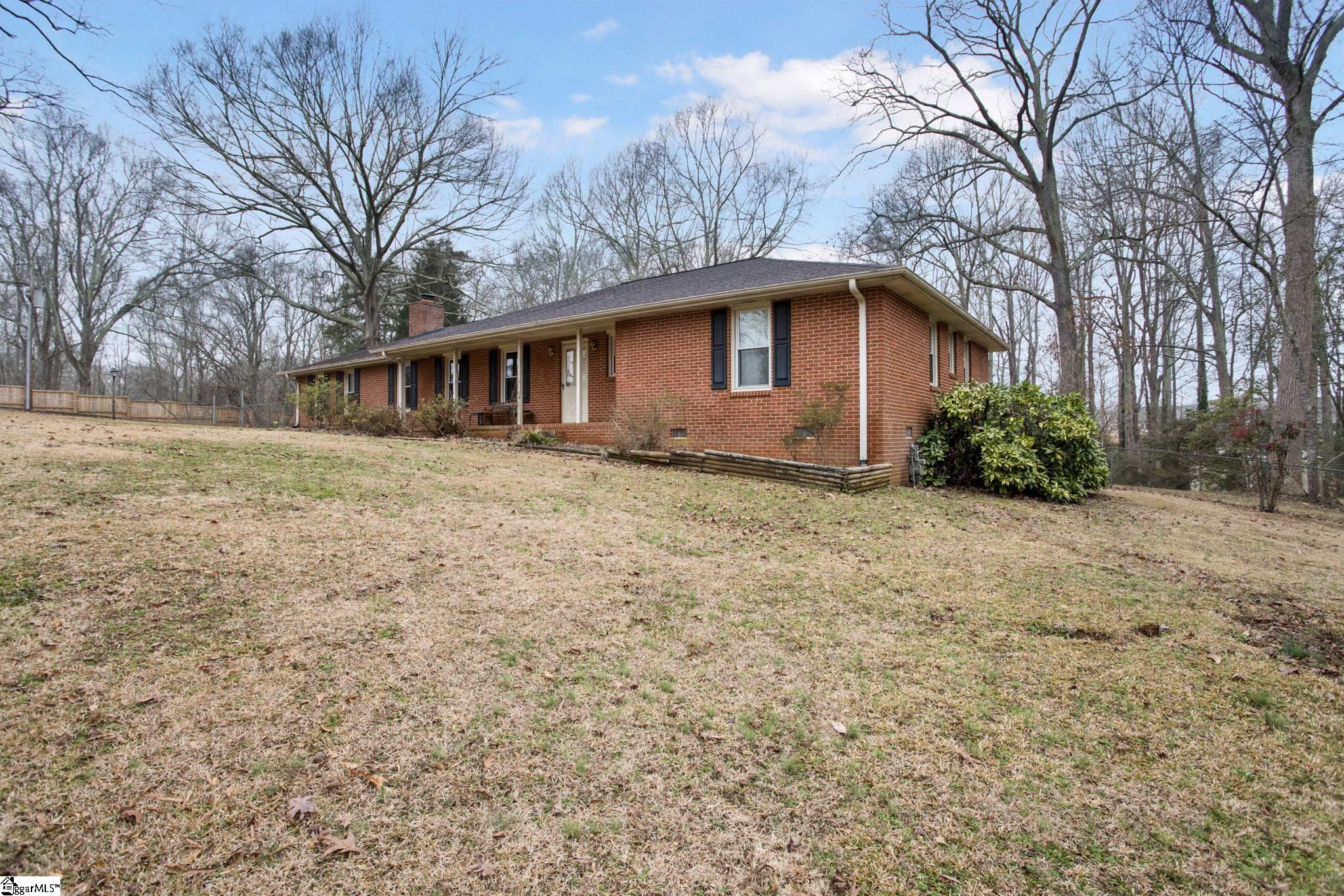 344 Spring Forest Drive Simpsonville, SC 29681 - Photo 33 of 36 Gallery Image 33