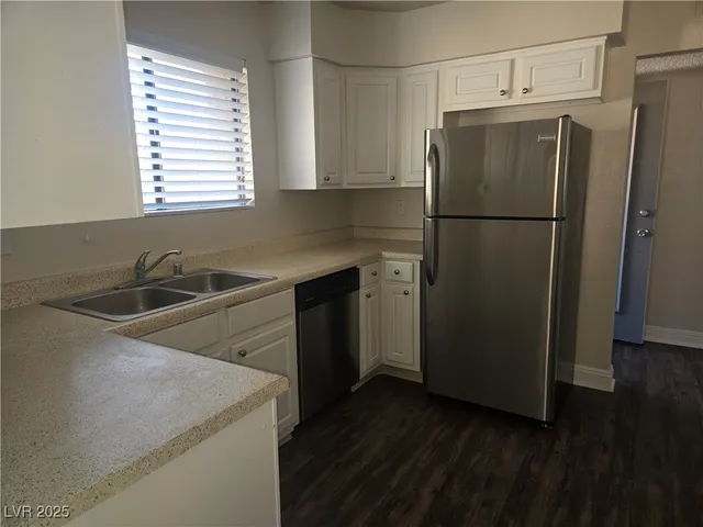 $1,350 | 3151 North Soaring Gulls Drive, Unit 2184, Las Vegas, NV 89128