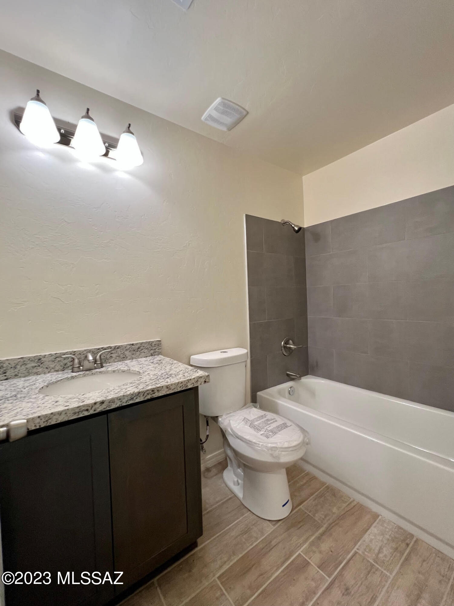 1692 Ilco Court Rio Rico, AZ 85648 - Photo 16 of 35