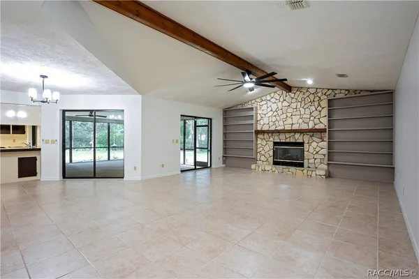 $328,900 | 1600 West Ivorywood Drive, Beverly Hills, FL 34465