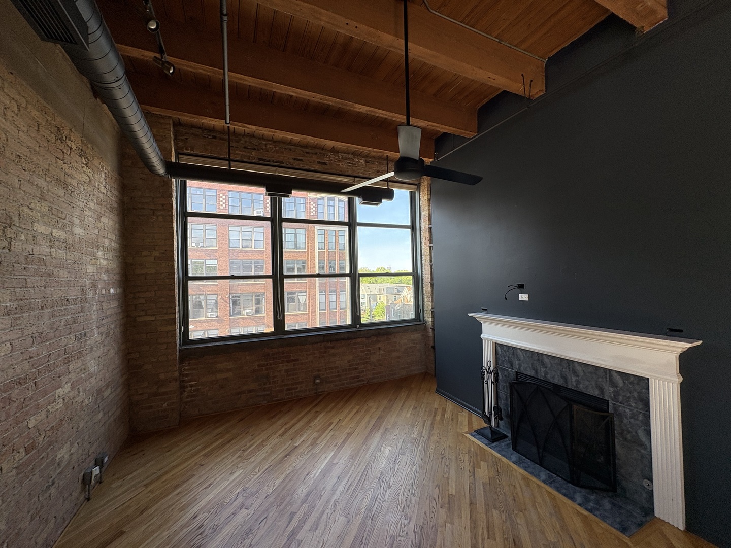 1733 West Irving Park Road, Unit 412 Chicago, IL 60613 - Photo 20 of 20