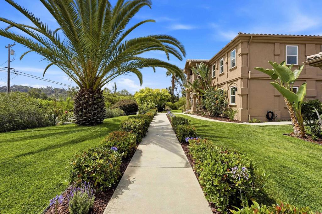 4305 Manchester Avenue Encinitas, CA 92024 - Photo 3 of 53