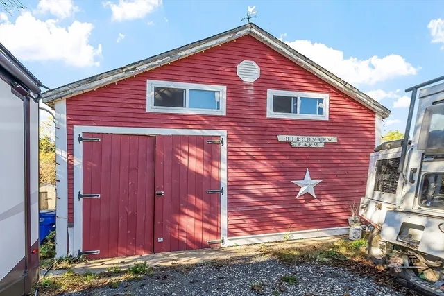 a view of outdoor space with city view