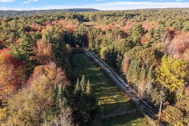 $575,000 | 63 Gardner Road, Hubbardston, MA 01452