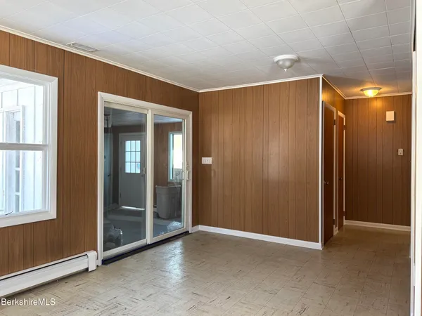 $365,000 | 153 East Main Street, Sheffield, MA 01222