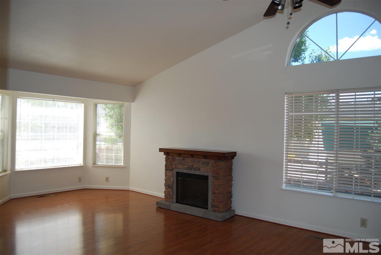 10165 Osage Court Reno, NV 89508 - Photo 3 of 23 Photo 3