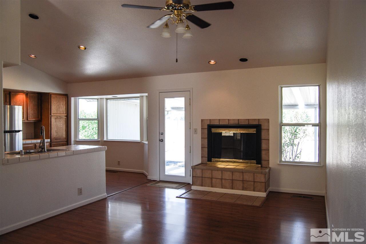 10165 Osage Court Reno, NV 89508 - Photo 6 of 23 Photo 6