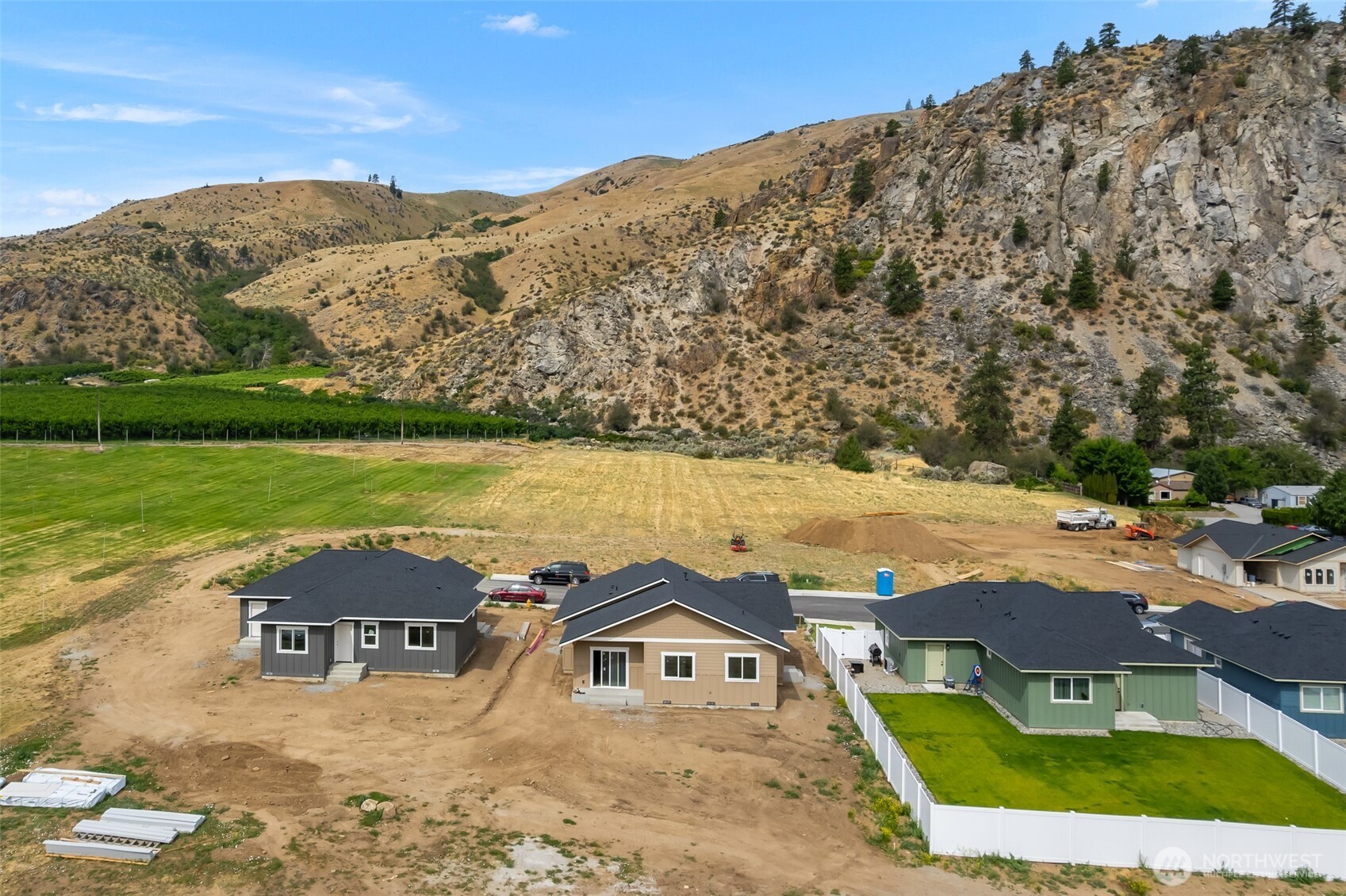 14893 Red Delicious Street Entiat, WA 98822 - Photo 3 of 28