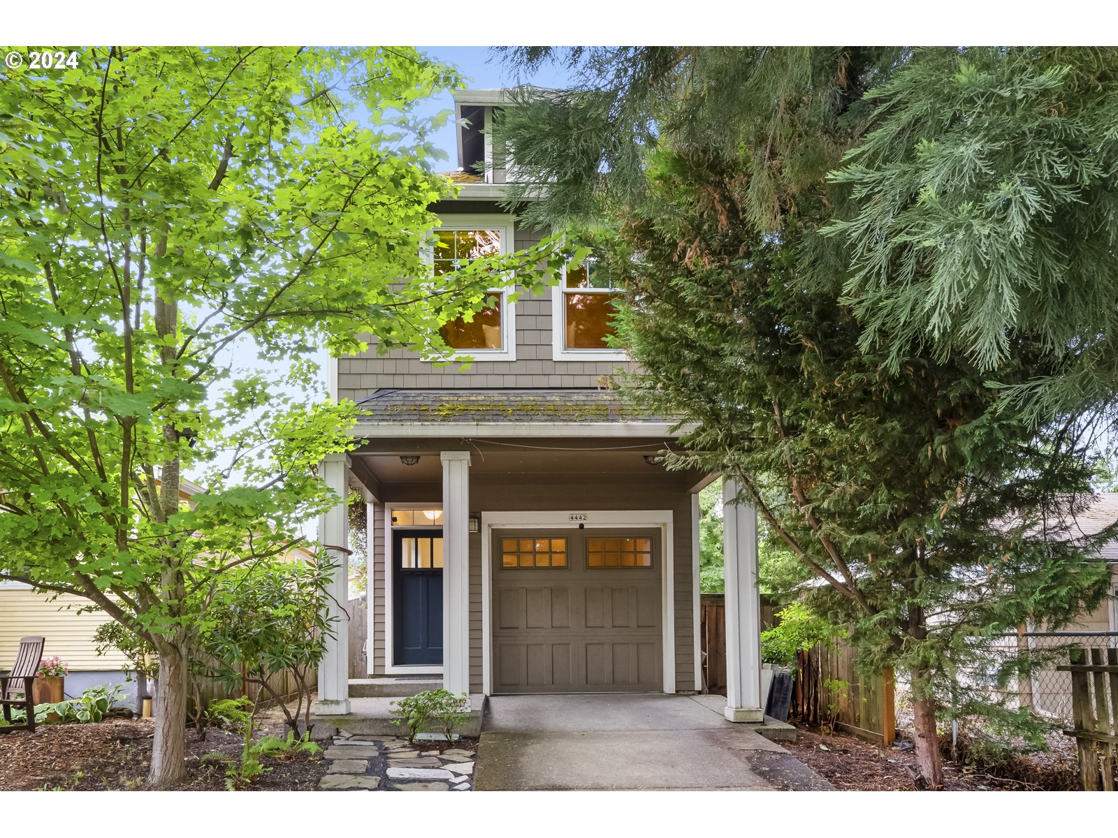 4442 Southeast Rural Street Portland, OR 97206 - Photo 2 of 40 Gallery Image 2