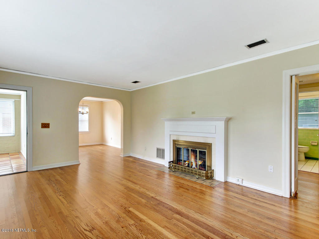 4154 London Road Jacksonville, FL 32207 - Photo 11 of 40 4154 London Rd Jacksonville FL-MLS_Size-