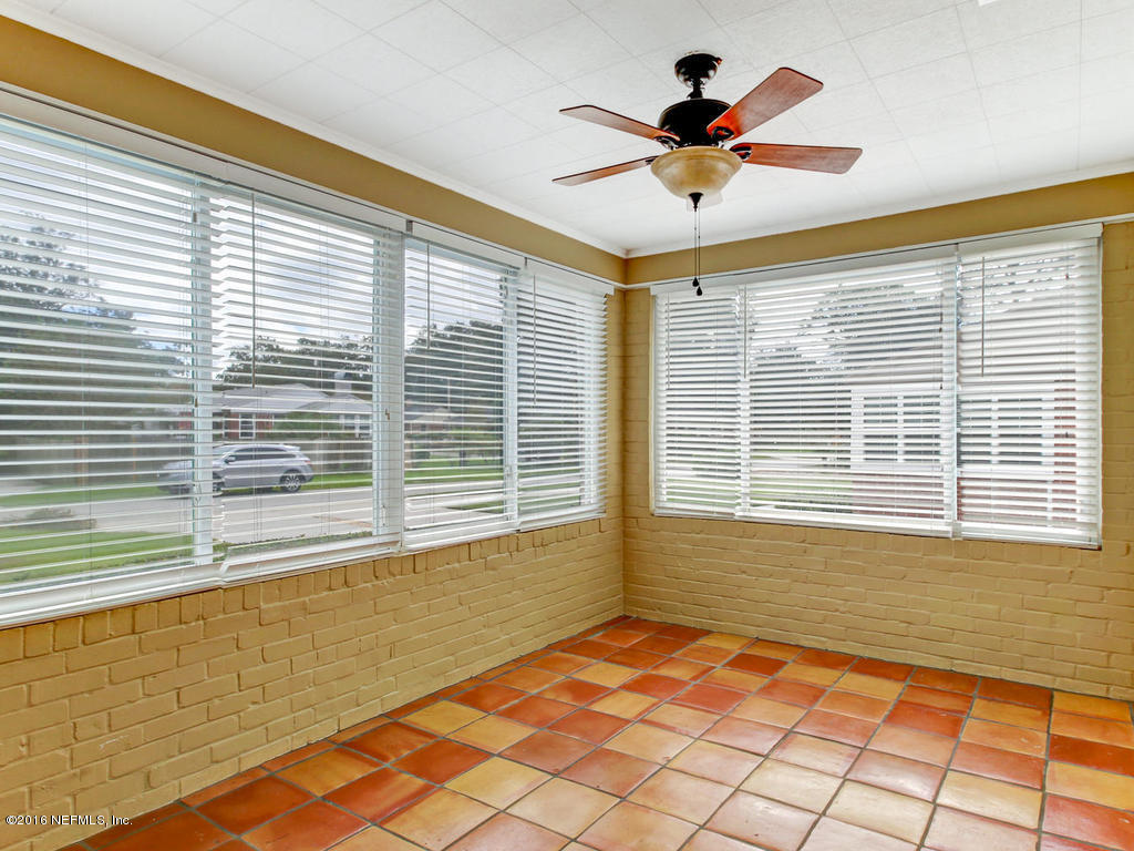 4154 London Road Jacksonville, FL 32207 - Photo 8 of 40 4154 London Rd Jacksonville FL-MLS_Size-