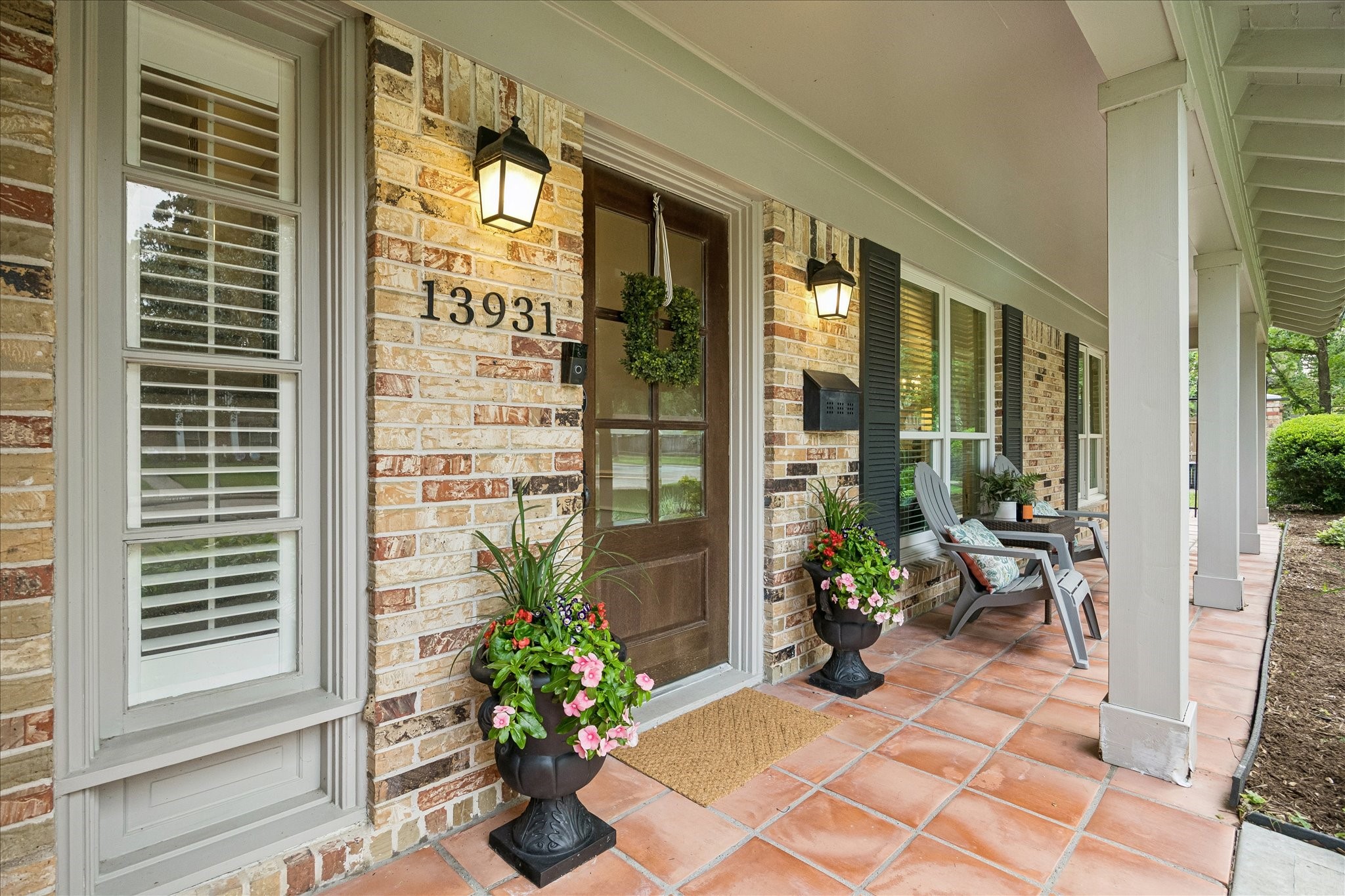 13931 Taylorcrest Road Houston, TX 77079 - Photo 3 of 50