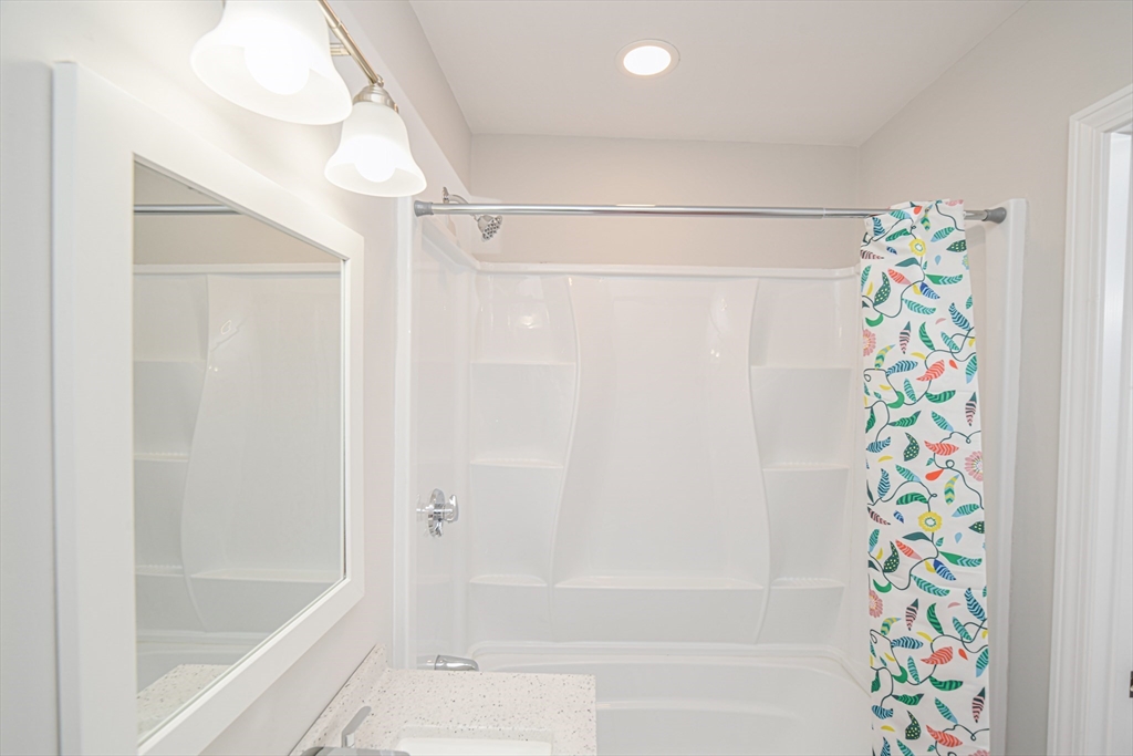 23 Warwick Street Boston, MA 02120 - Photo 8 of 13