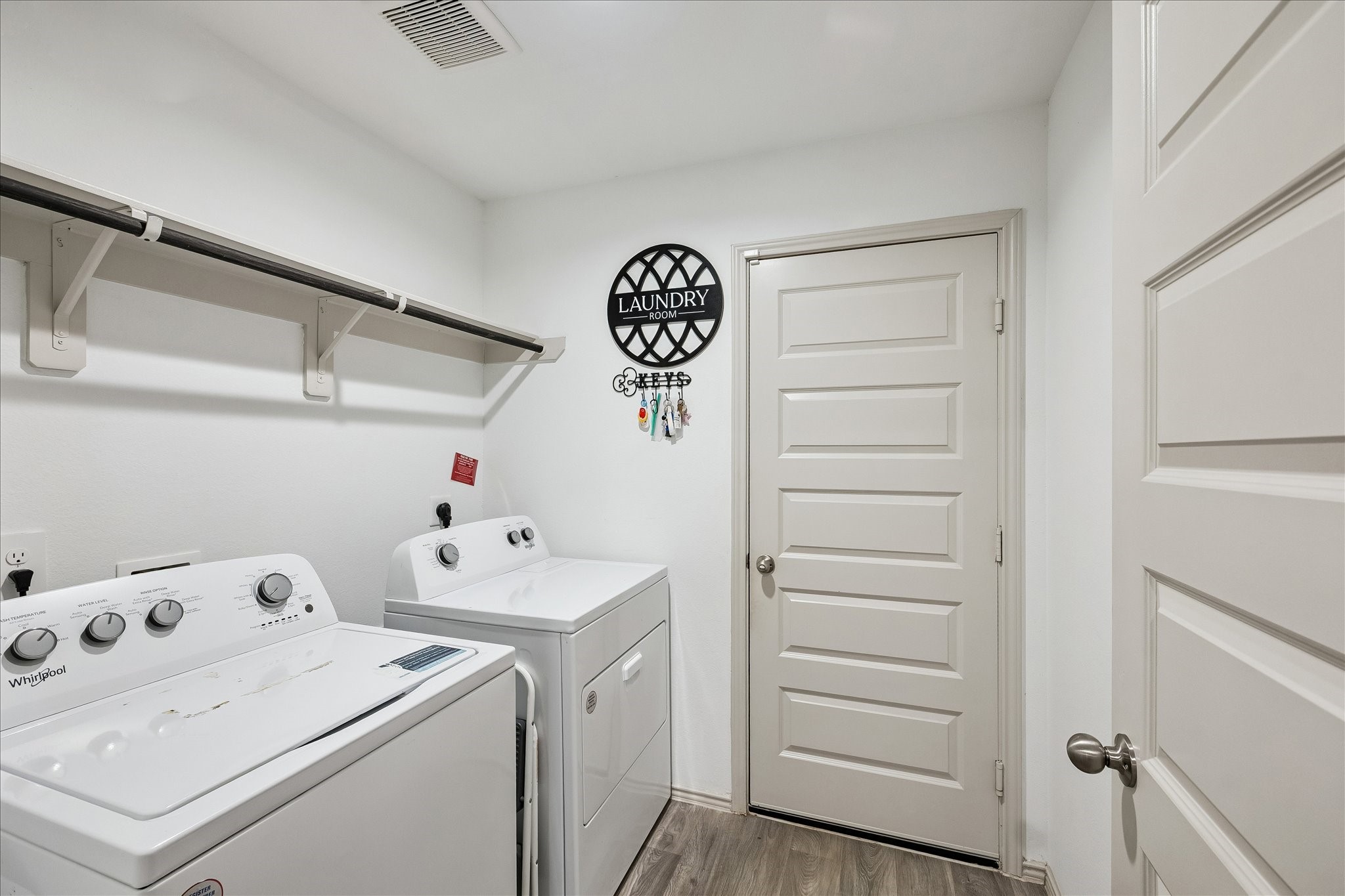 1237 Waterside Trace Sealy, TX 77474 - Photo 14 of 18 a utility room with dryer and washer