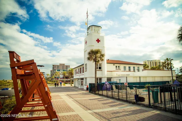 $420,000 | 811 1st Street South, Unit 10, Jacksonville Beach, FL 32250