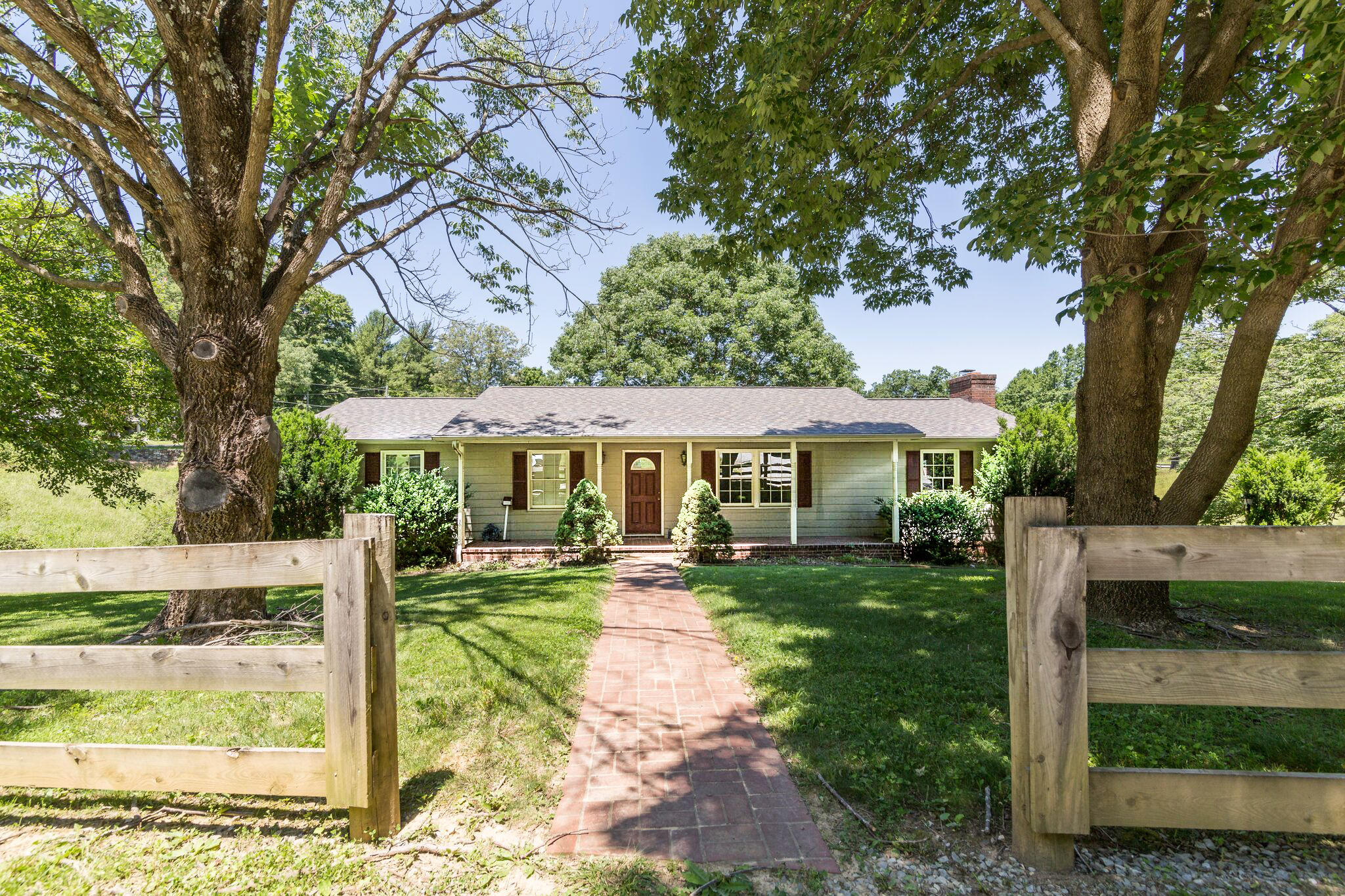 6749 Shingle Ridge Road Roanoke, VA 24018 - Photo 1 of 39 1-6749 Shingle Ridge Rd