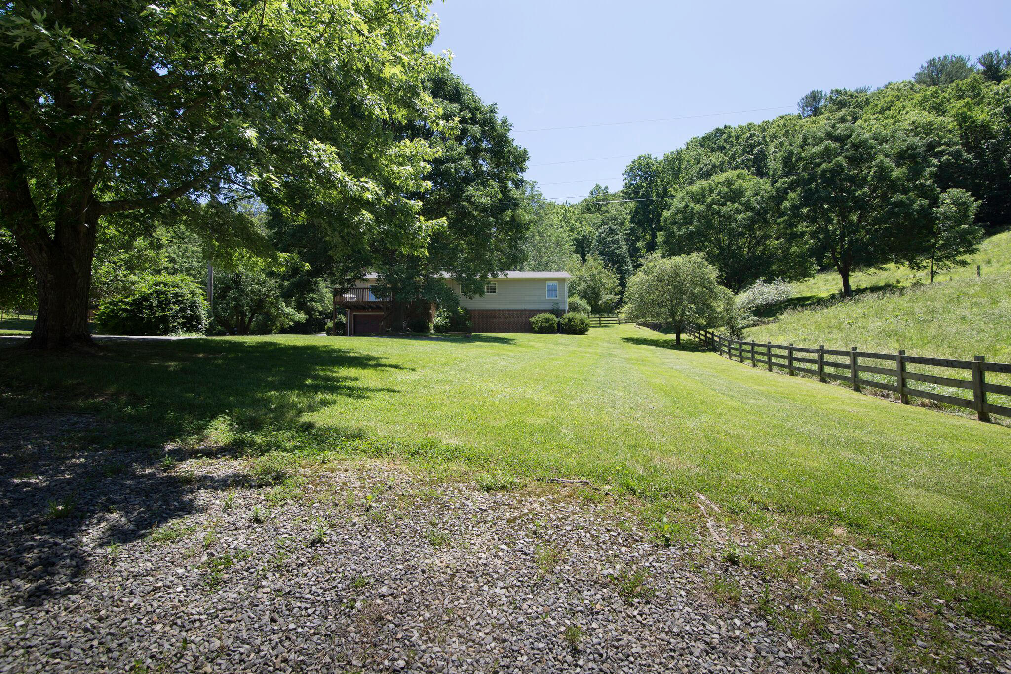 6749 Shingle Ridge Road Roanoke, VA 24018 - Photo 10 of 39 10-6749 Shingle Ridge Rd