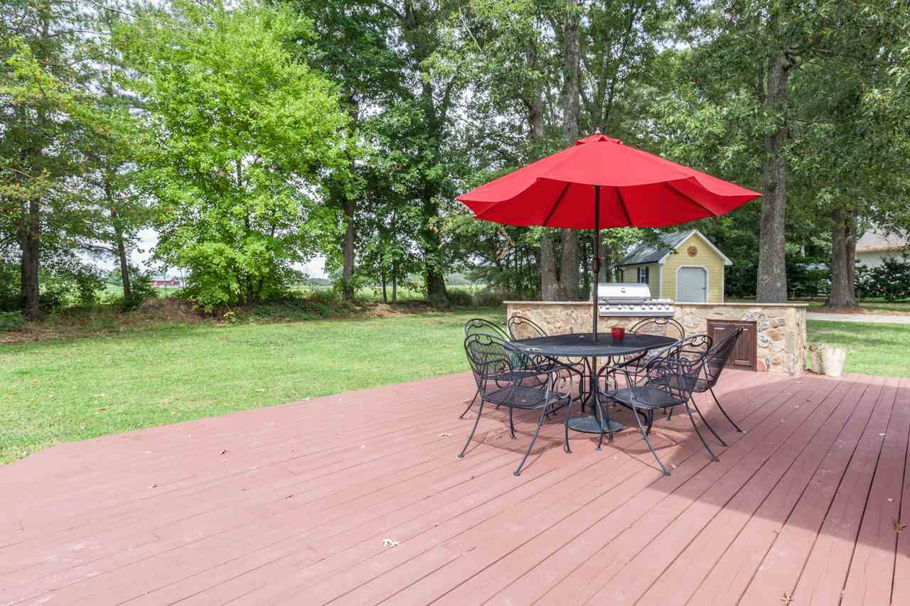 6908 Field Hill Road Raleigh, NC 27603 - Photo 22 of 25 Photo 22