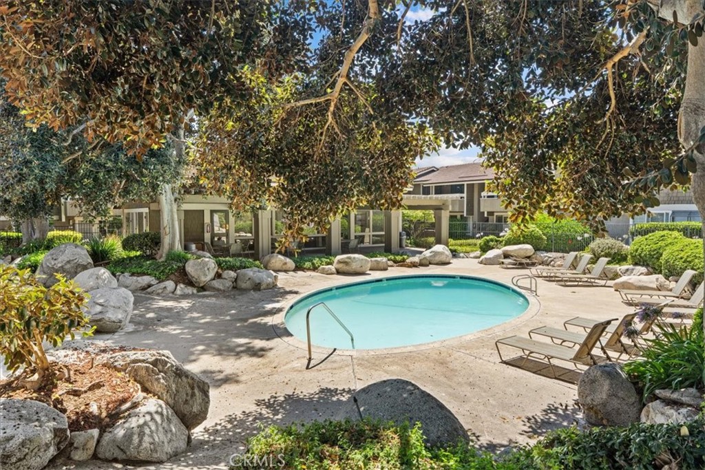 208 Springview Irvine, CA 92620 - Photo 26 of 58