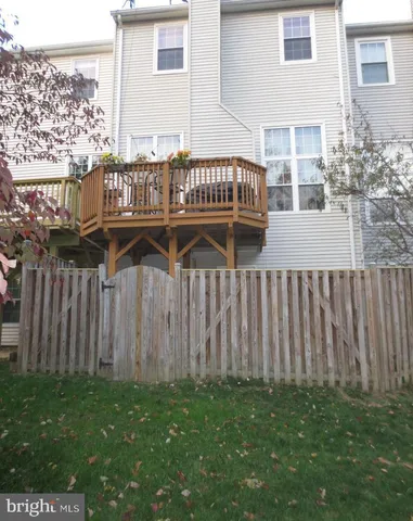 $3,400 | 12249 Wye Oak Commons Circle, Unit 83, Burke, VA 22015