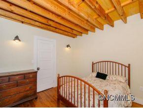 85 Johnny Marlow Road Fairview, NC 28730 - Photo 20 of 22 Gallery Image 20