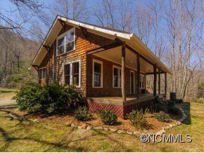 85 Johnny Marlow Road Fairview, NC 28730 - Photo 5 of 22 Gallery Image 5